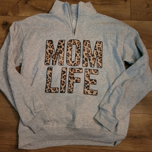 Leopard mom life grey 1/4 zip sweatshirt - Picture 1 of 1